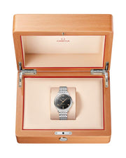 Relógio Omega De Ville Prestige 434.10.40.20.01.001 Co-Axial Master Chronometer 40mm